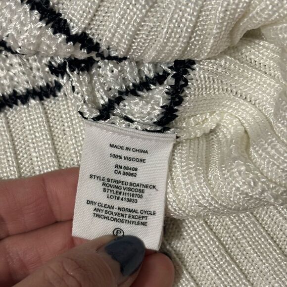 Theory Striped Boatneck Pullover Sweater Top Size Medium Ribbed Stretch Viscose - Picture 8 of 8